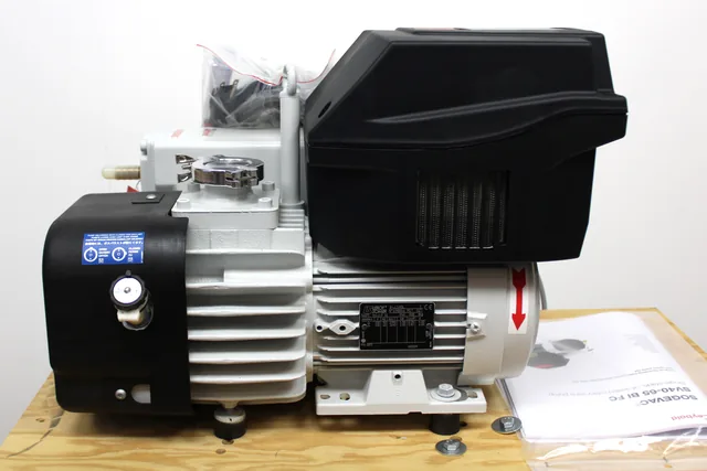 Leybold Sogevac SV65BIFC Vacuum Pump Compact Design Low Noise 240V