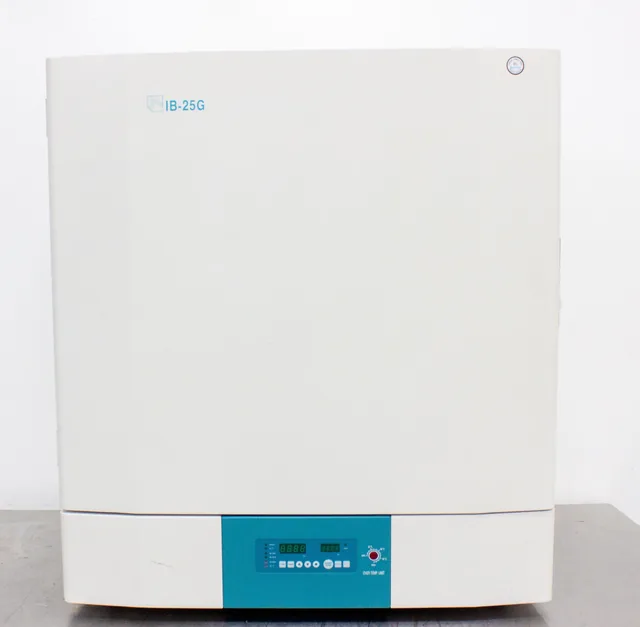 Jeio Tech Benchtop Incubator IB-25G, 5.3 cu ft, 5-70C Temperature, AS-IS