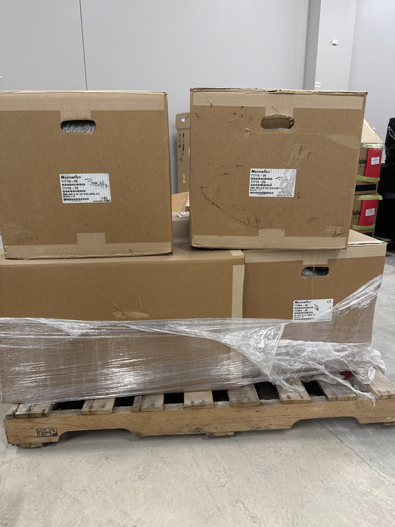 MasterFlex 77715-26 Peristaltic Pump Controller Integrated New