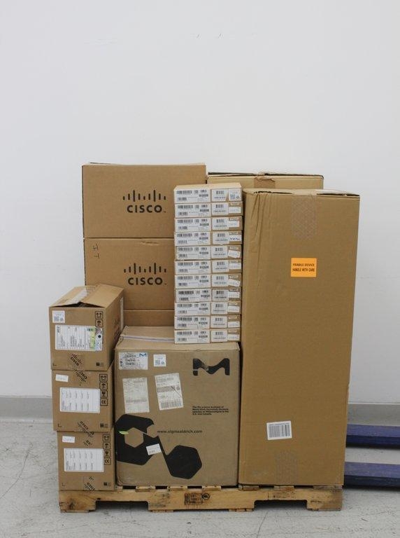 Cisco AIR-AP2802E-B-K9 Wireless Access Point 5.2 GBPS High Speed Connectivity