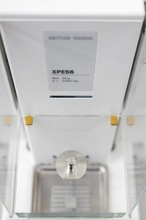 Mettler-Toledo XPE56 Micro Balance 52g 0.001mg Precision Analytical