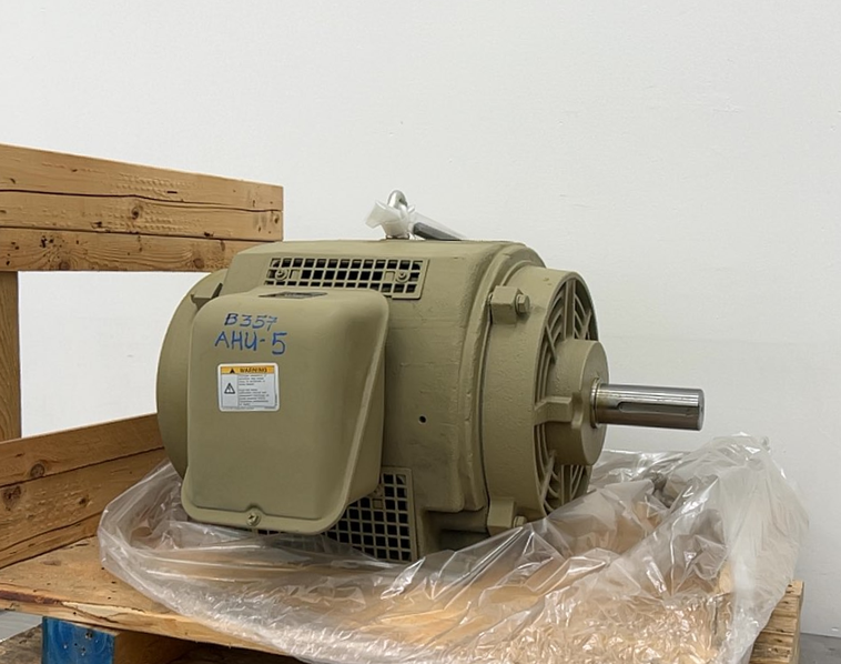 GE 5KS286ATE205A Motor 30 HP Frame E735 Industrial USA 230-460V 1775 RPM