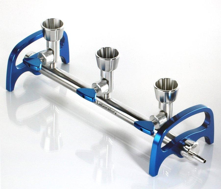 Pall 4889 Laboratory Manifold 3-Place Accessory with Valves & Caps Unused