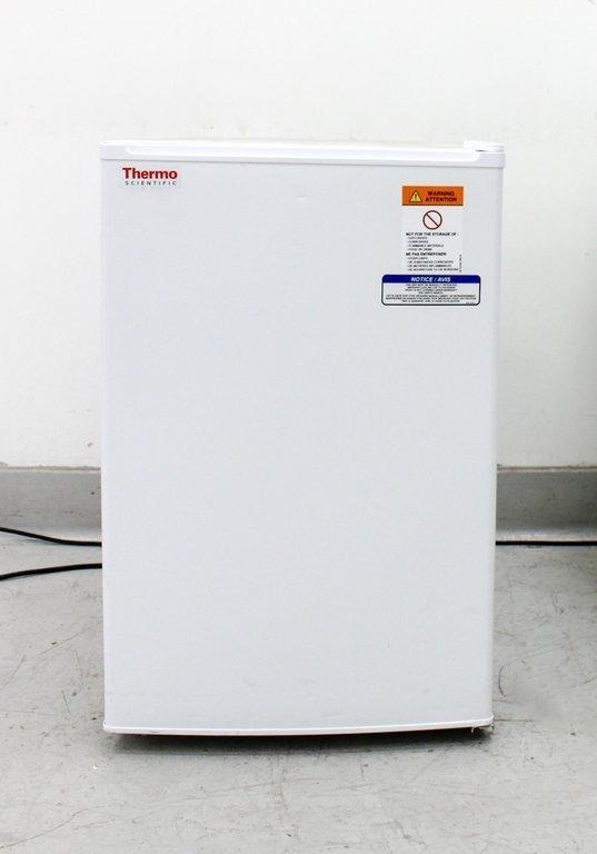 Thermo Scientific Undercounter Freezer 05LFEETSA Cold Storage -22C
