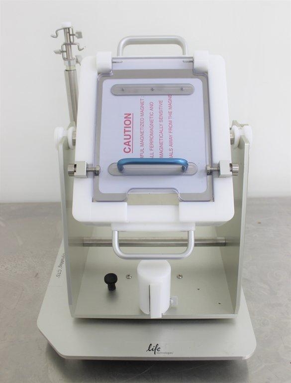 Thermo DynaMag CTS Magnetic Separation Device for Laboratory Use