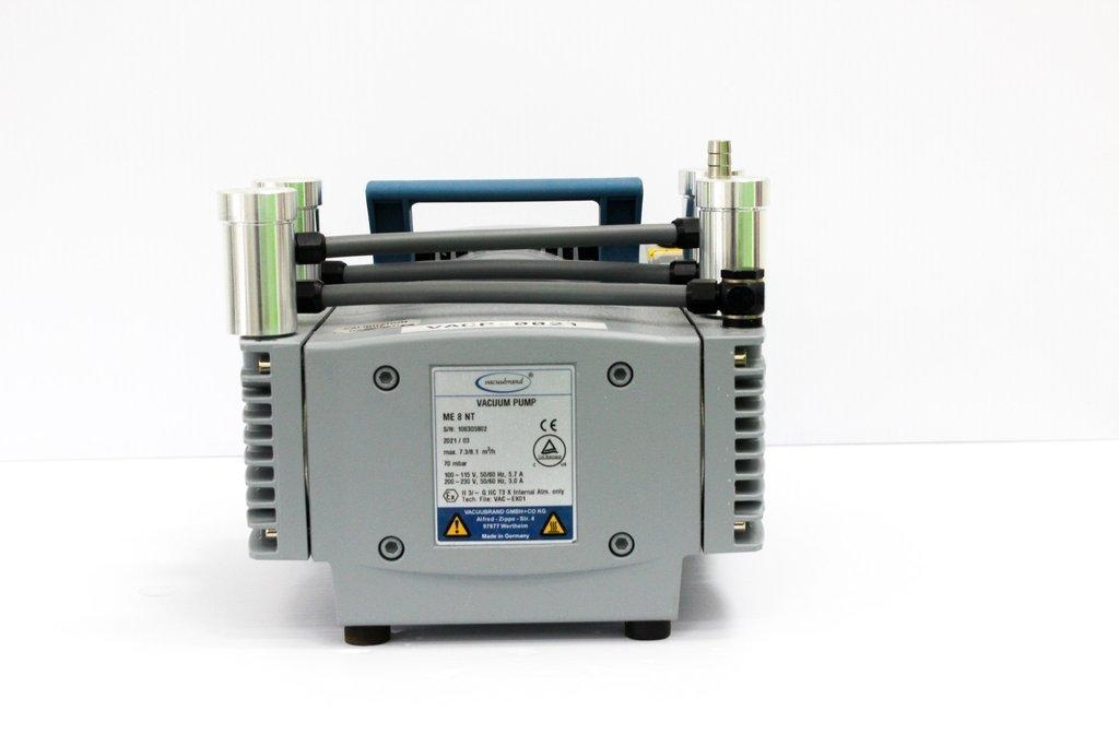 Vacuubrand Me 8 nt Vacuum Pump Diaphragm 100-240V Near-New Excellent Condition