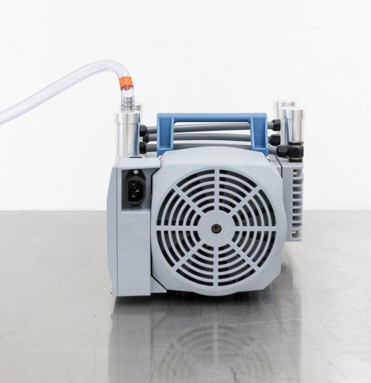 Vacuubrand Me 8 nt Vacuum Pump Diaphragm 100-240V Near-New Excellent Condition