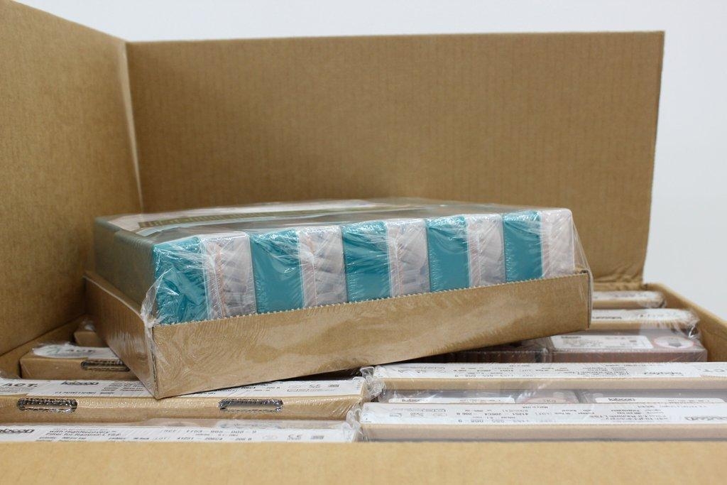 Labcon 1155-965008-9 1200ul Pipettors Case 4608 Pieces New Condition