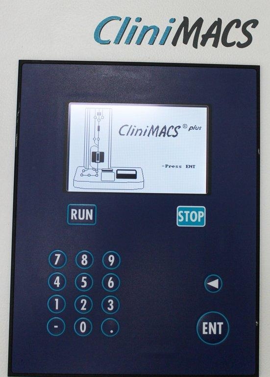 Miltenyi CliniMACS Instrument Cell Analyzer Powers On Good Condition 2018