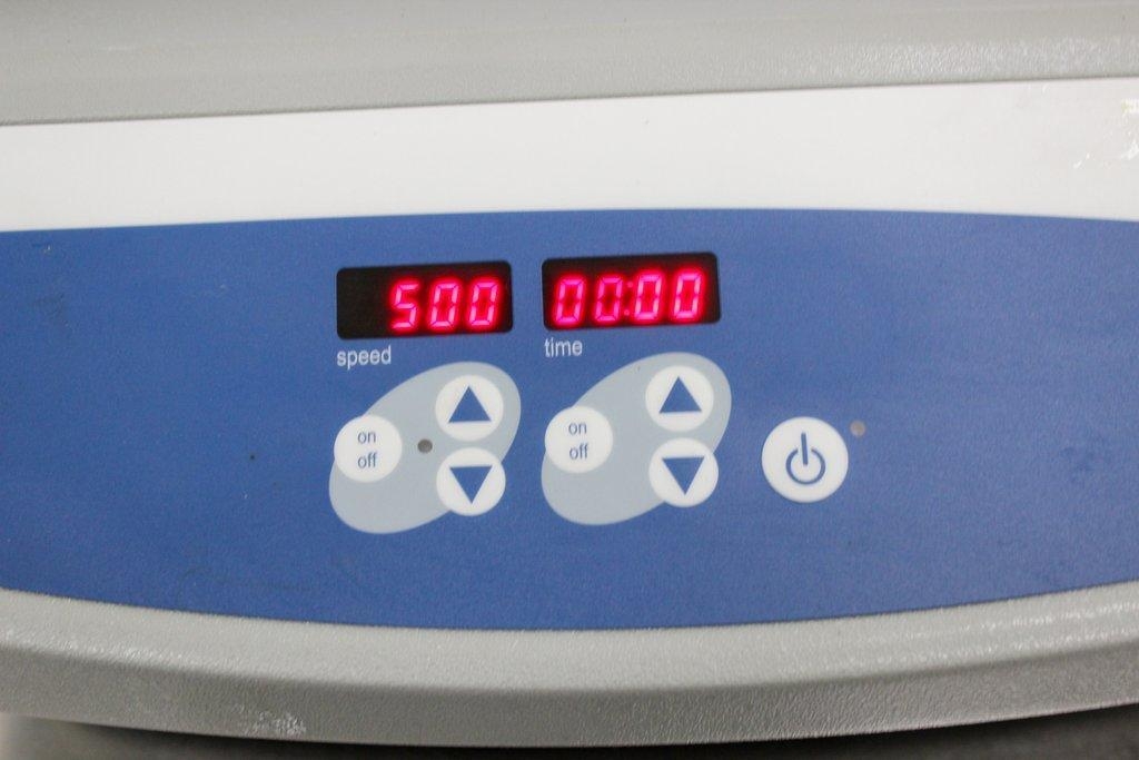 VWR NO89032-096 Shaker 3500 Benchtop Incubator Shaker Variable Speed