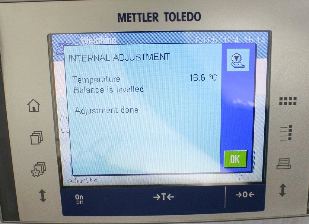 Mettler-Toledo XP26 22g Micro Balance Analytical Precision Dual Range