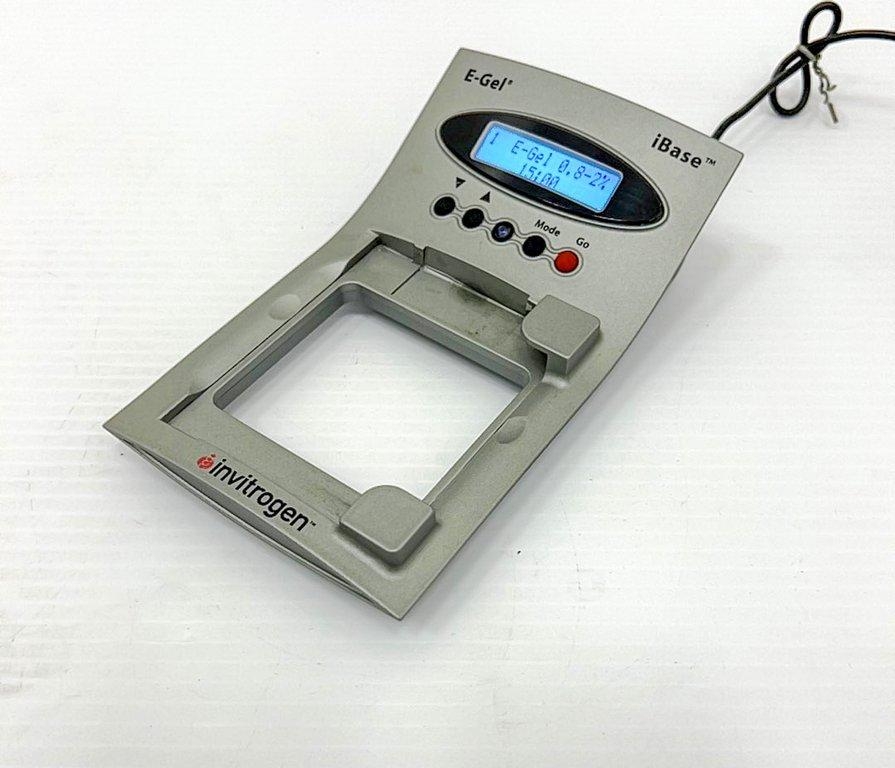 Invitrogen E-Gel iBase Power System Duo Power Supply Good Condition