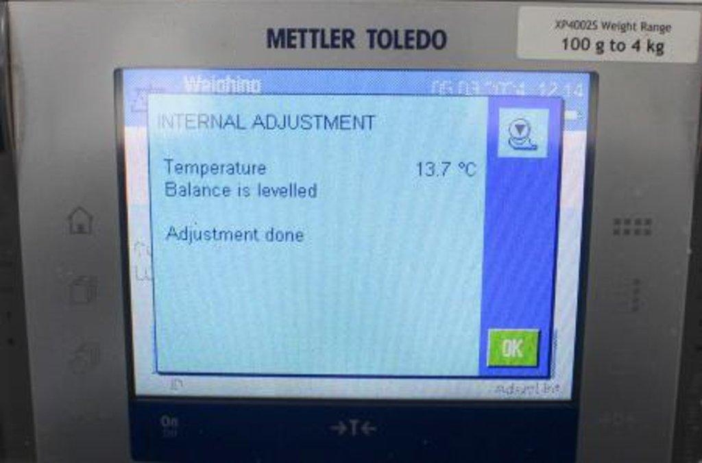 Mettler-Toledo XP4002S Precision Balance with 0.01g Accuracy and 120V Operation