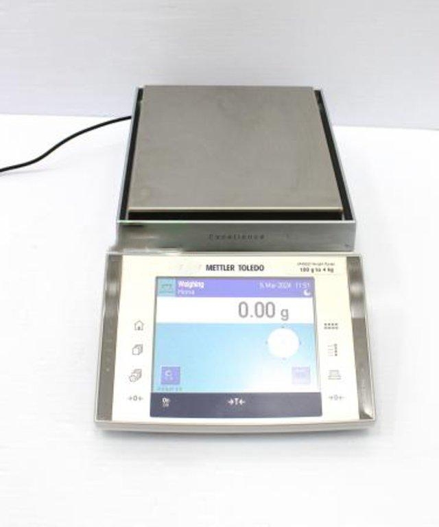 Mettler-Toledo XP4002S Precision Balance with 0.01g Accuracy and 120V Operation
