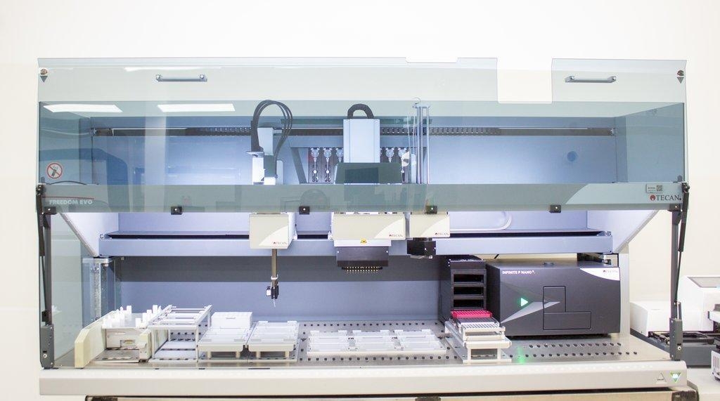 TECAN Freedom EVO 200 Liquid Handling System G (Good) Condition