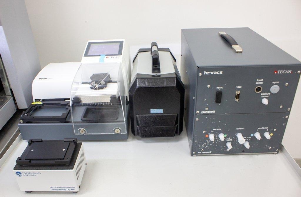 TECAN Freedom EVO 200 Liquid Handling System G (Good) Condition