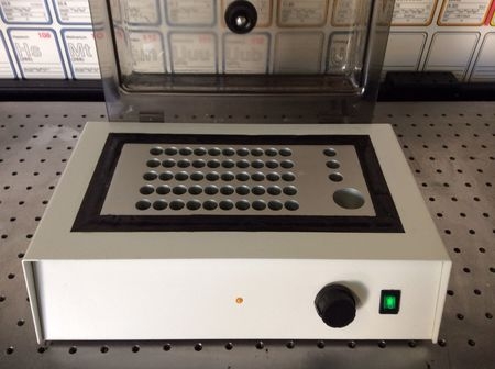 Gen-Probe Block Heater DB94425 Chiller Heater 53 Well Analog Controls 25lb