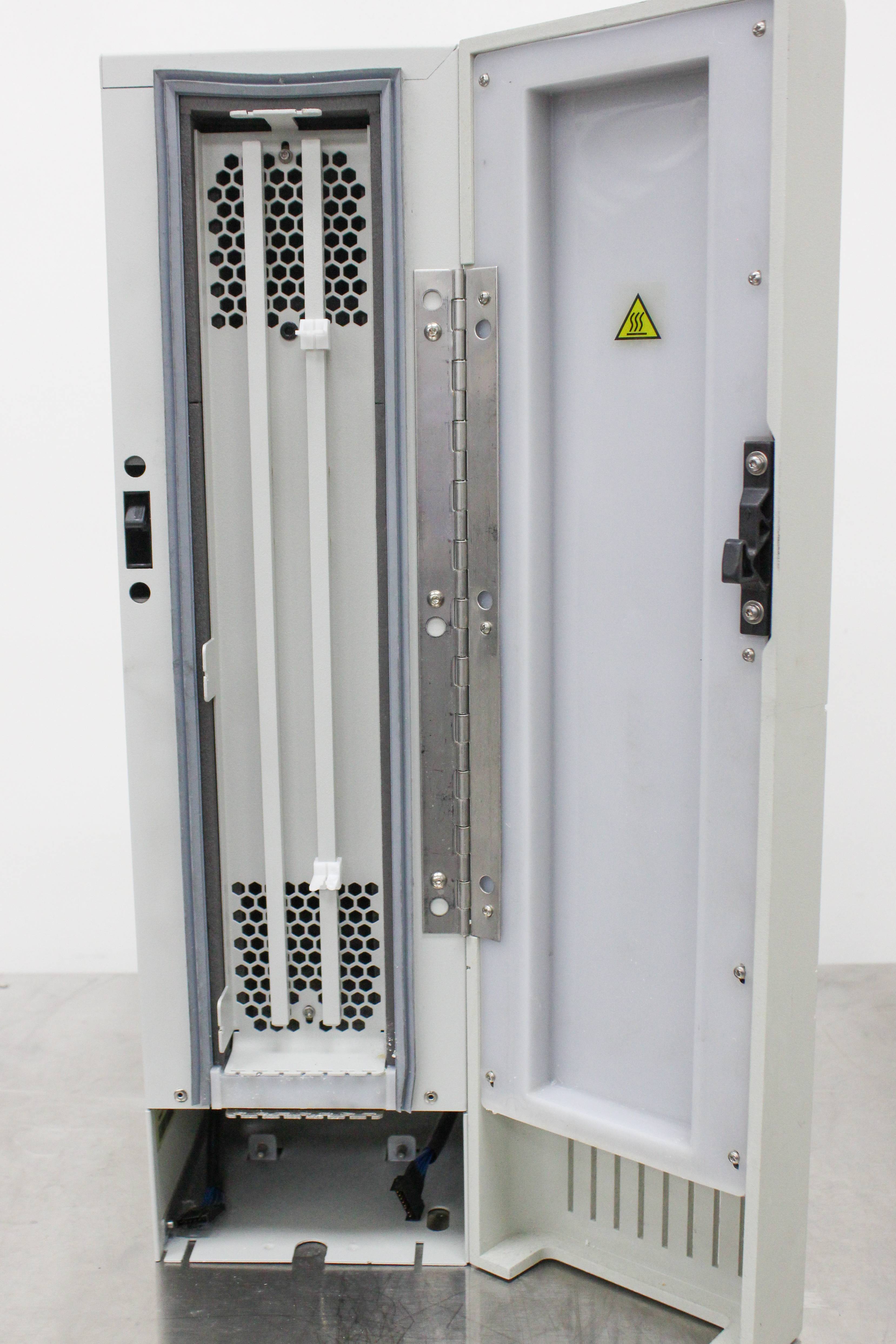 Waters SMH Column Heater Chiller HLPC 3 Valve Options Temp Control Used