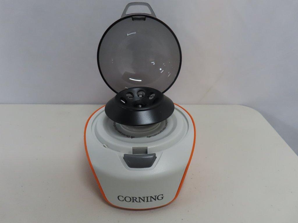 Corning Mini Centrifuge 6770 Centrifugation Equipment, Compact Design, Efficient