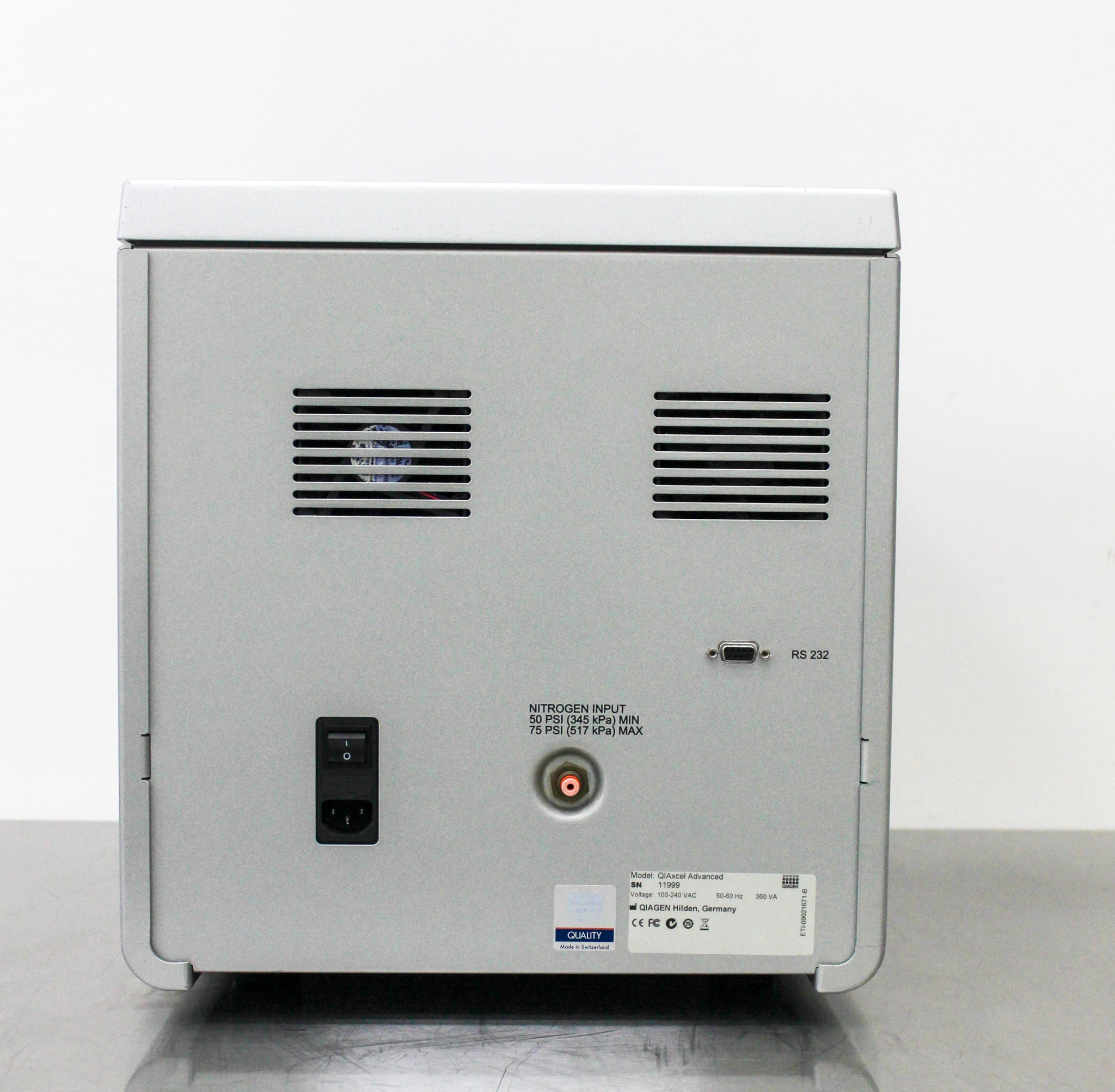 Qiagen QIAxcel Advanced Capillary Electrophoresis DNA RNA Analyzer Used