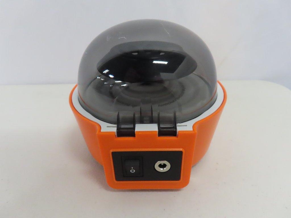 Corning Mini Centrifuge 6770 Centrifugation Equipment, Compact Design, Efficient