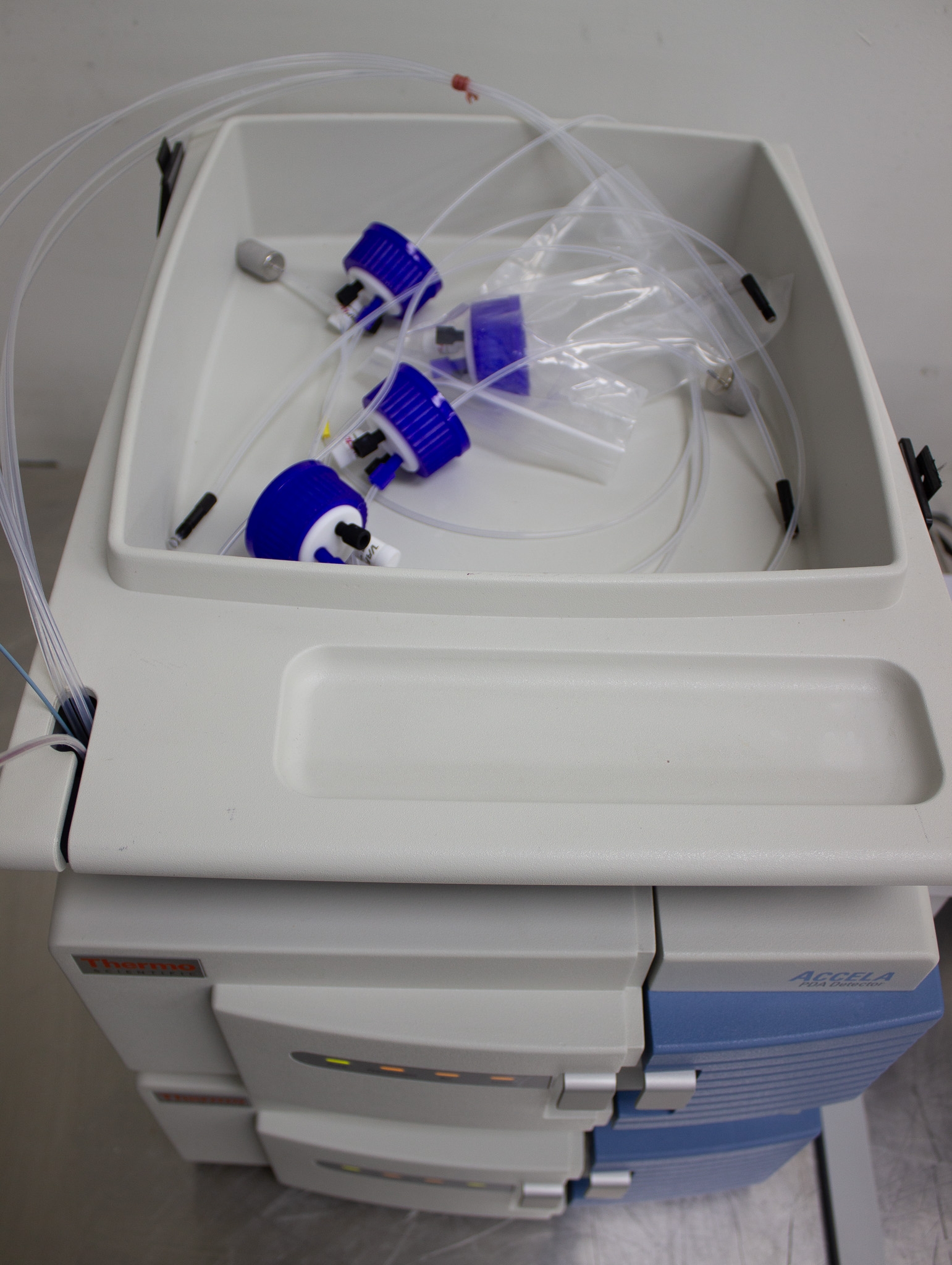 Thermo Accela HPLC/UHPLC System with PDA Detector and Autosampler 1250 bar