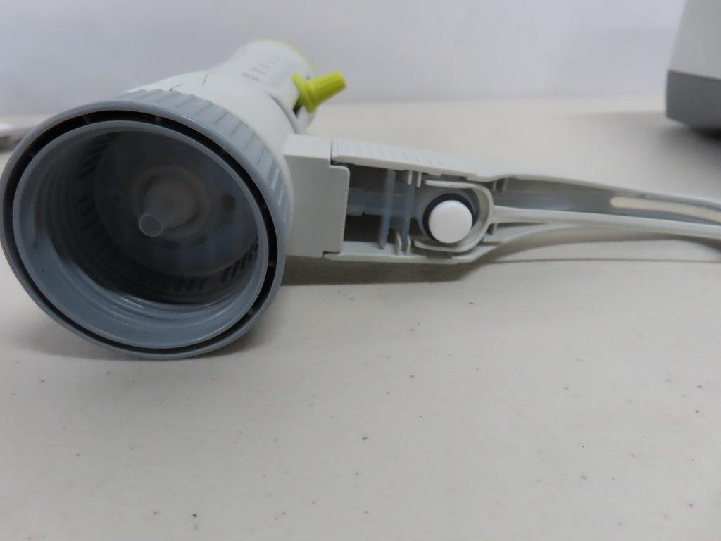 BrandTech Scientific 4630151 Dispenser - Excellent Condition for Laboratory Use