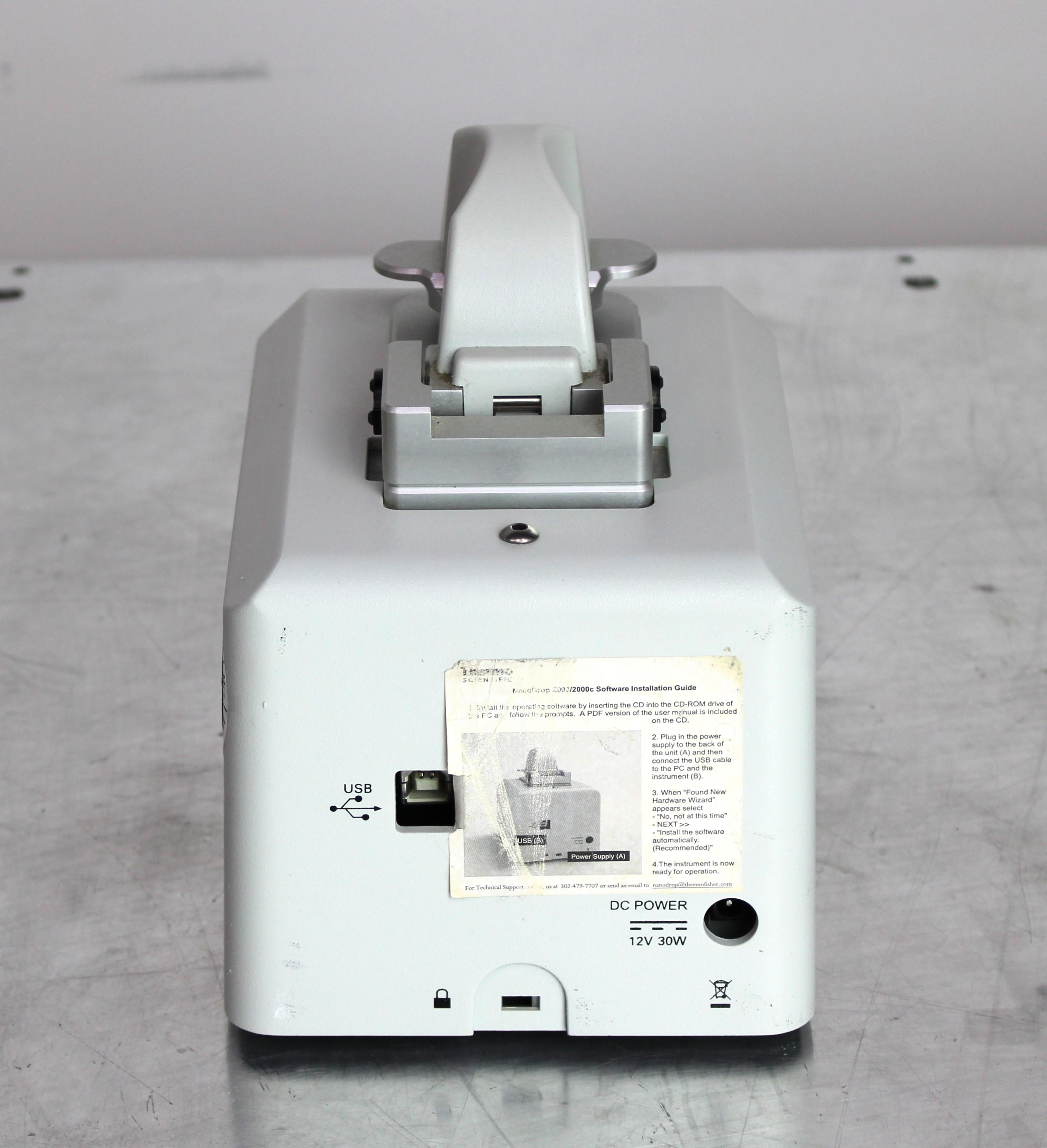 Thermo NanoDrop 2000 UV-Vis Spectrophotometer E112352 Compact Micro UV-Vis