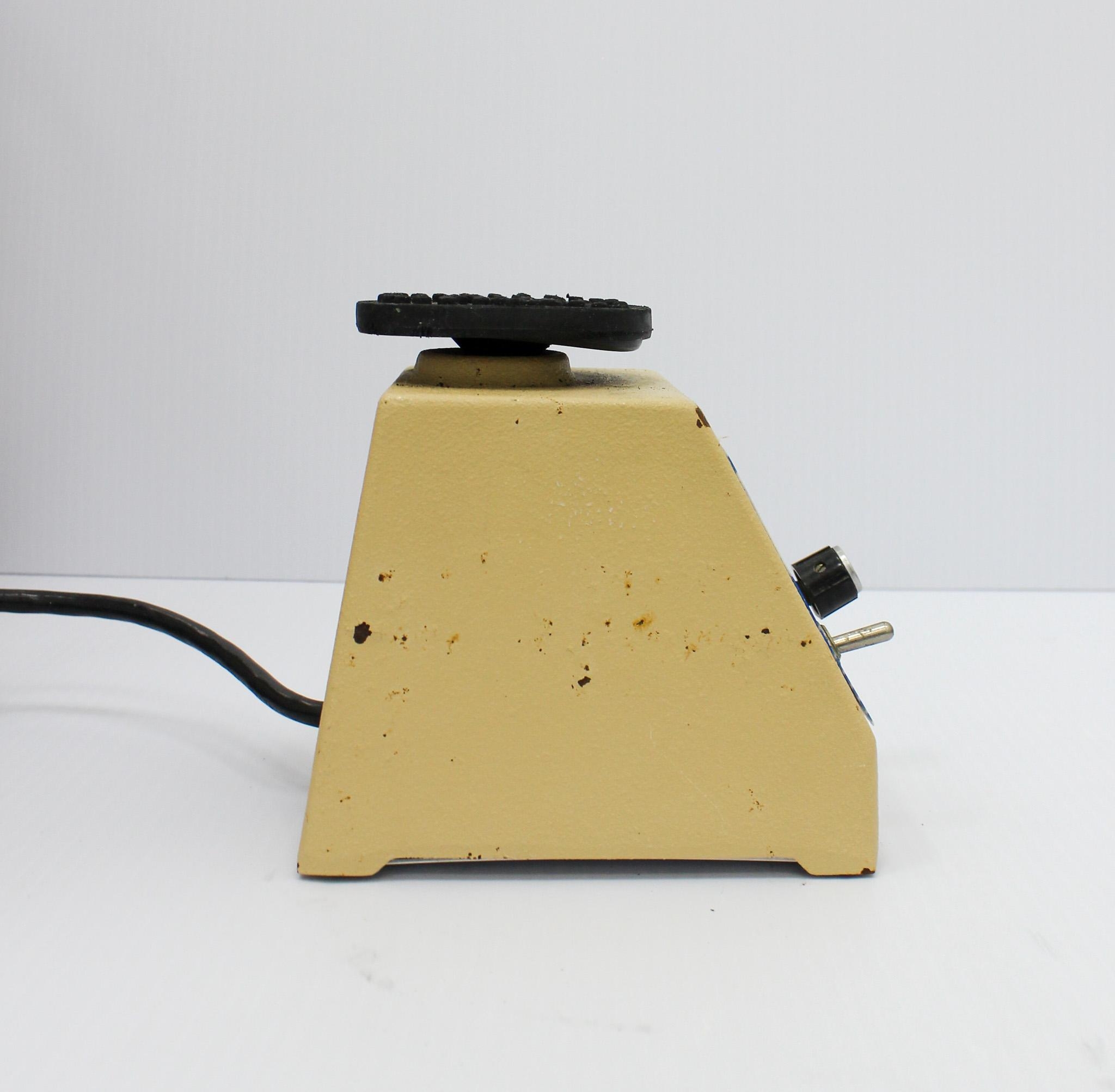 Fisher Vortex Genie 2 G560 Vortexer Up to 3200 RPM Variable Speed Control