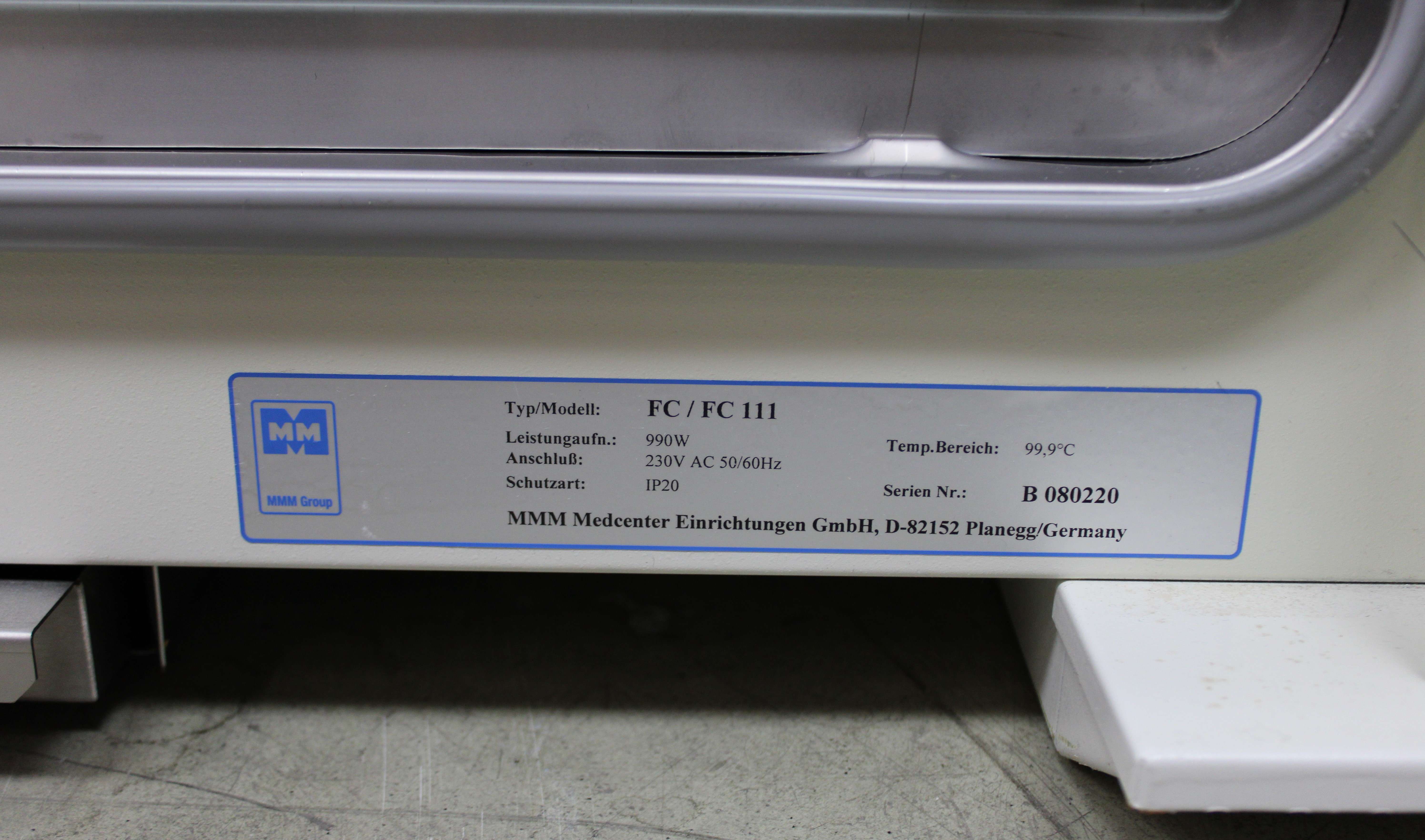 MMM Friocell 111 Incubator Incubator Studies 0-99C 2 Shelves Germany