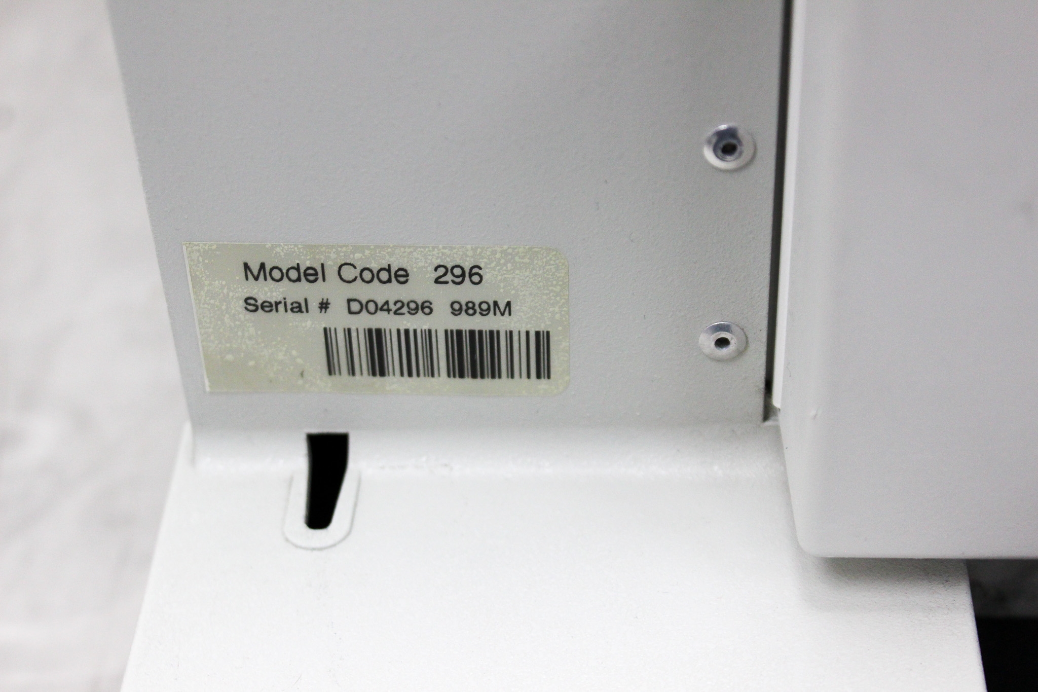 Waters 2996 PDA Detector Chromatographic Sensitivity, 190-800nm Range