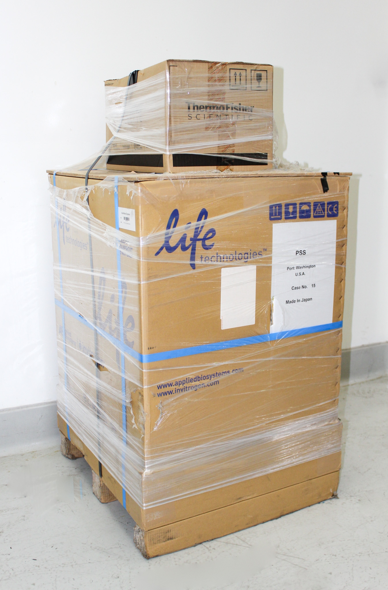 ABI AutoMate Xpress DNA Nucleic Acid Extraction Forensic Sample Analyzer