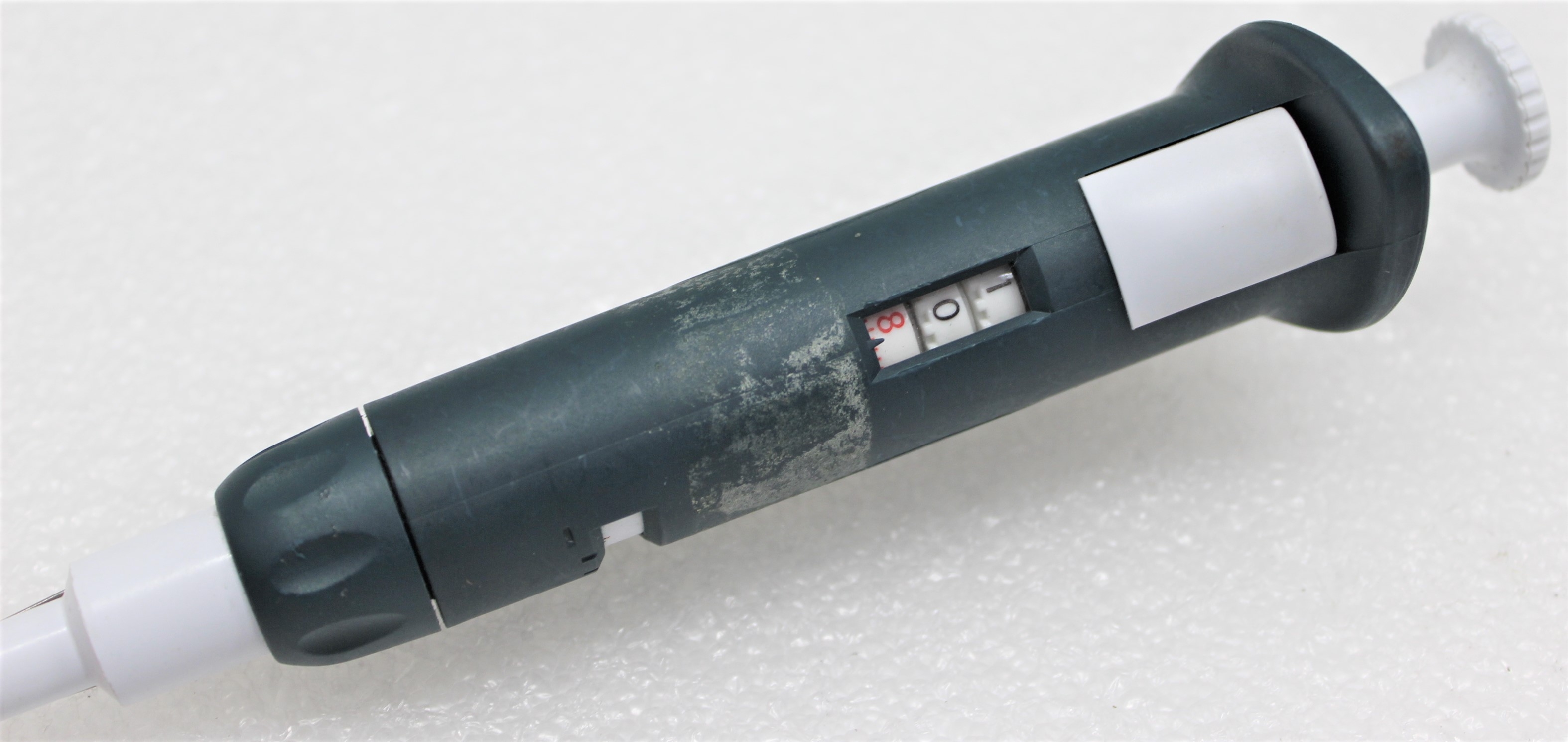 Rainin Pipet-Plus RL10 Adjustable Volume Pipette 0.5-10L Digital Ejector Used