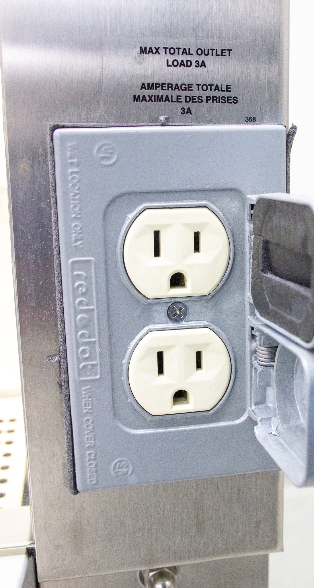 NuAire NU-543-400 Biosafety Cabinet III Dual Thermistor 120V