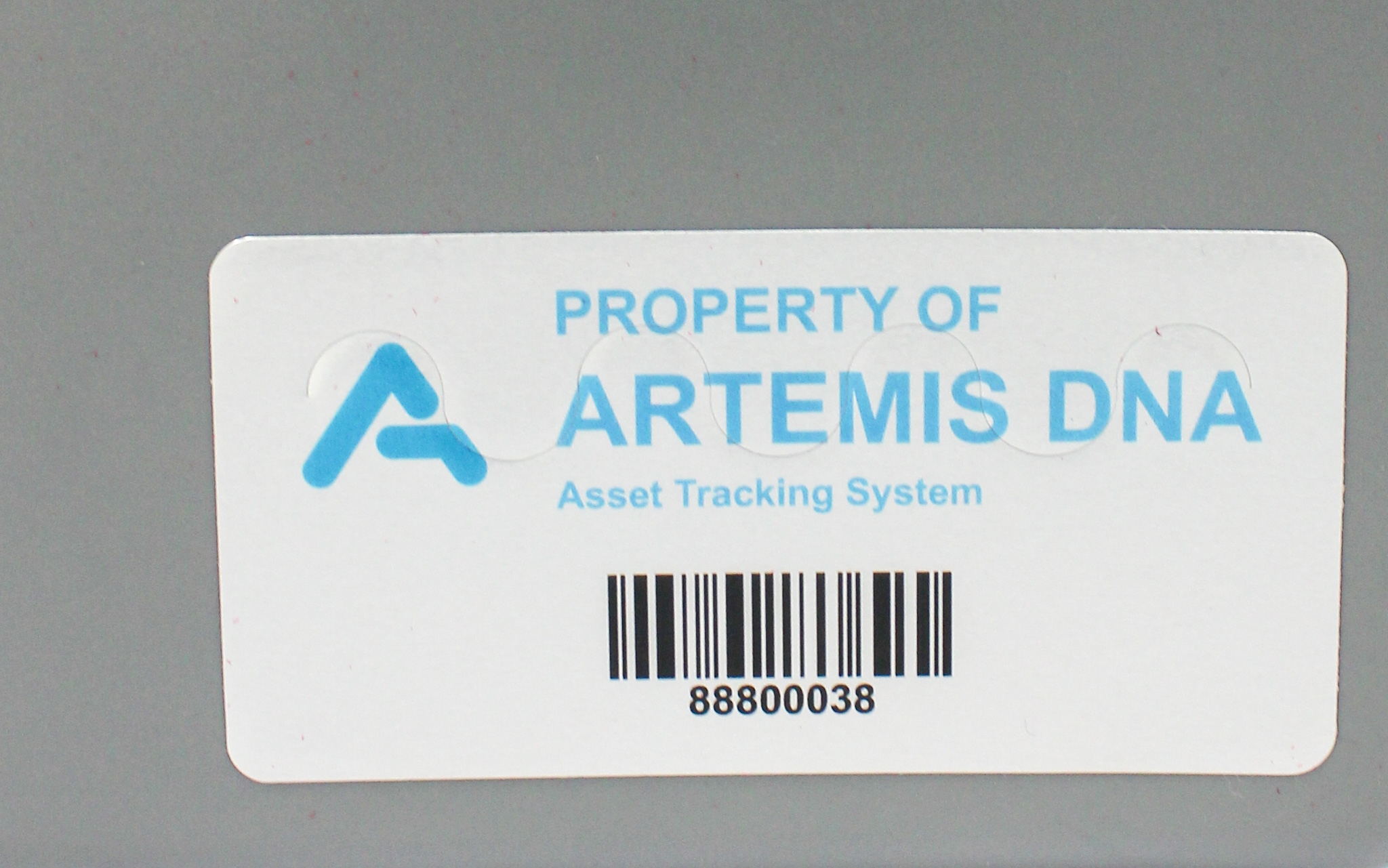 Benchmark C2000 Microcentrifuge 2,550 RPM 2x2 Plate Compact Used E