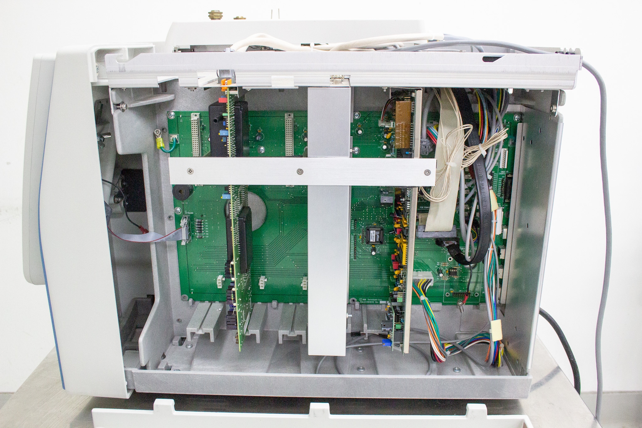 Thermo Trace GC Ultra Gas Chromatograph 450C Range ASIS for Parts 1200CMin