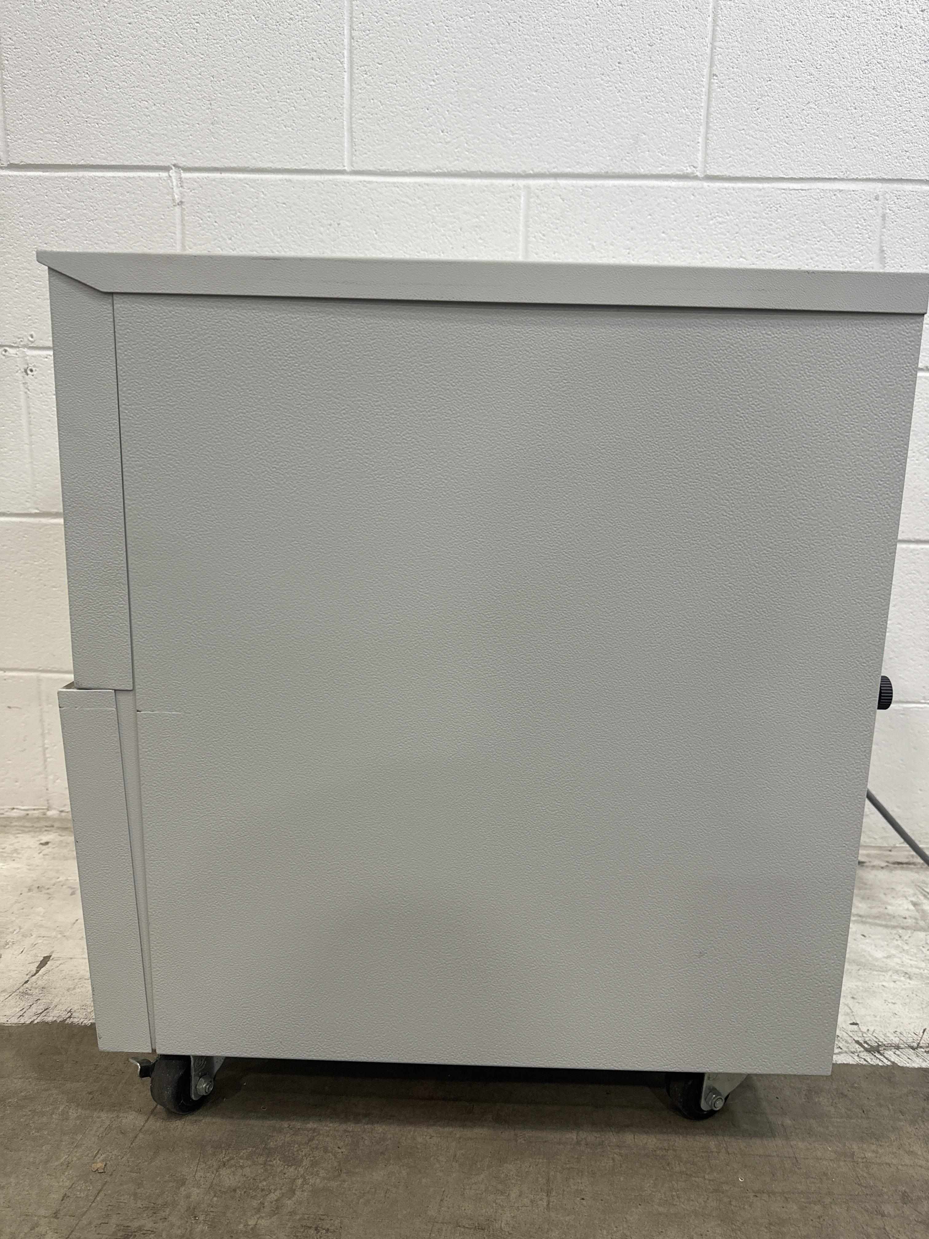 Lauda MC1200 Microcool Circulation Chiller -10 to 40C 8L Lab Chiller