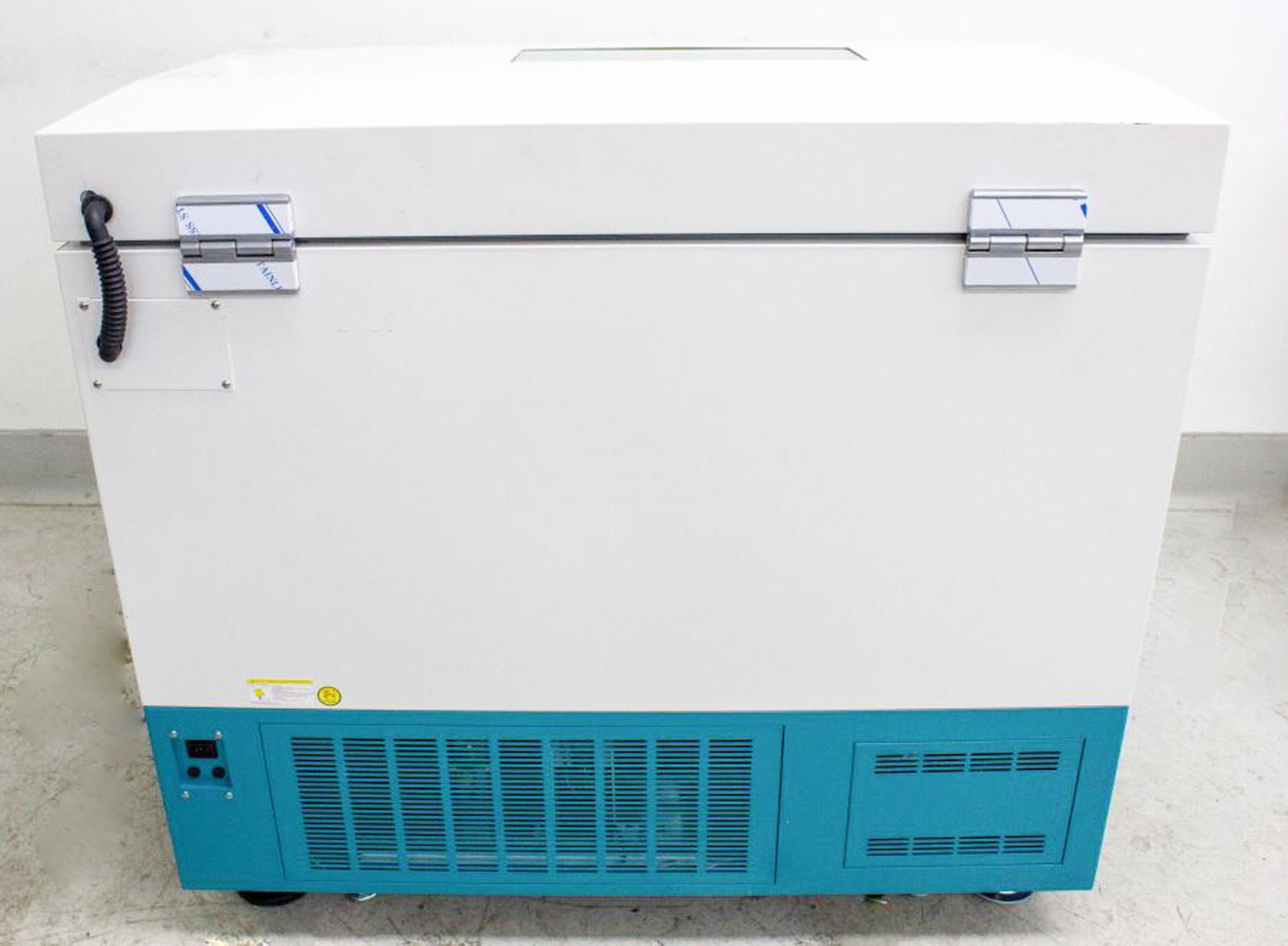 Jeio Tech ISF-7100R Incubator Shaker Refrigerated Heavy Workload 500 RPM