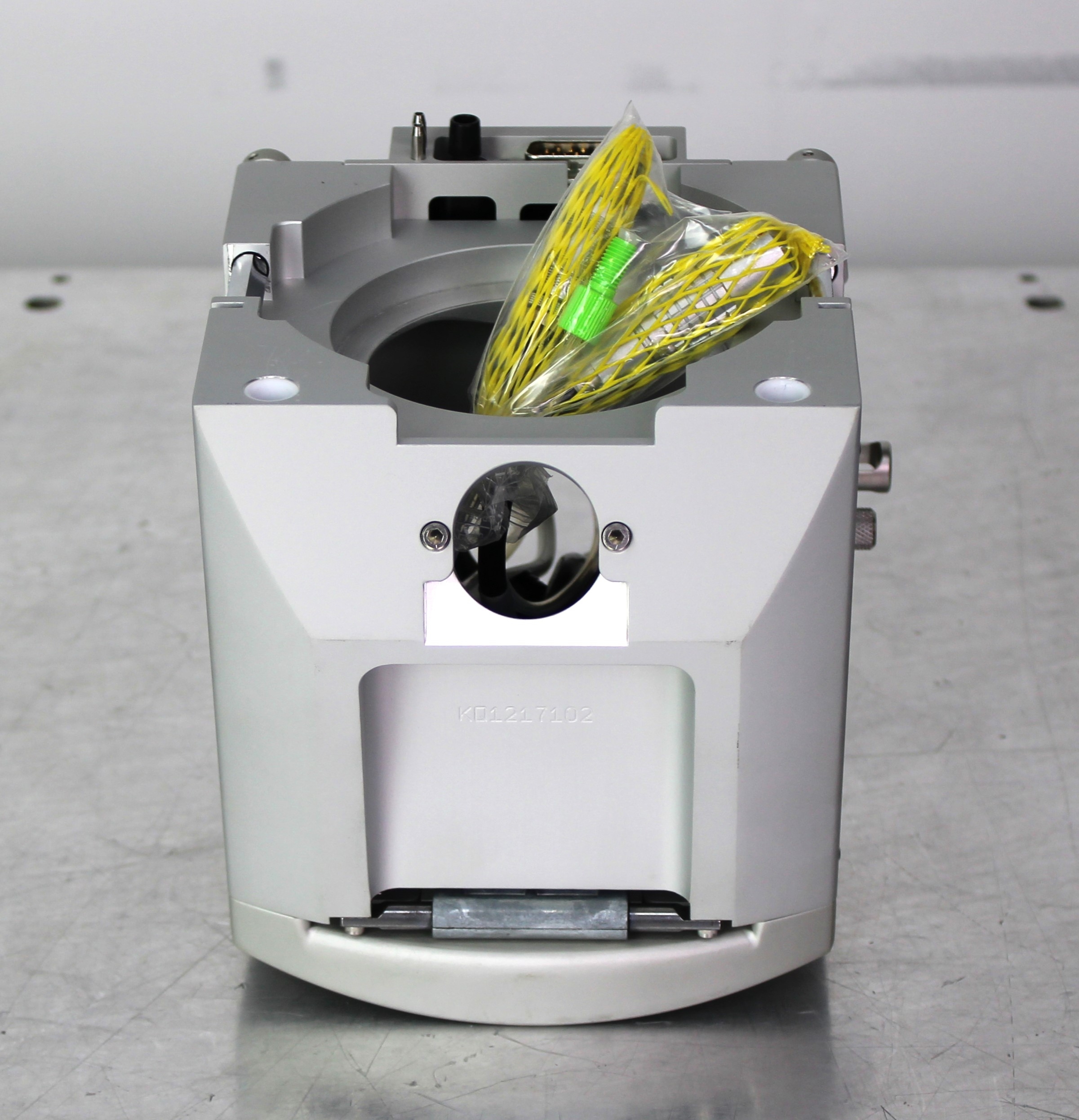 KQ 70005-60370 Mass Spectrometry Ion Max Housing for Ion Part Analysis