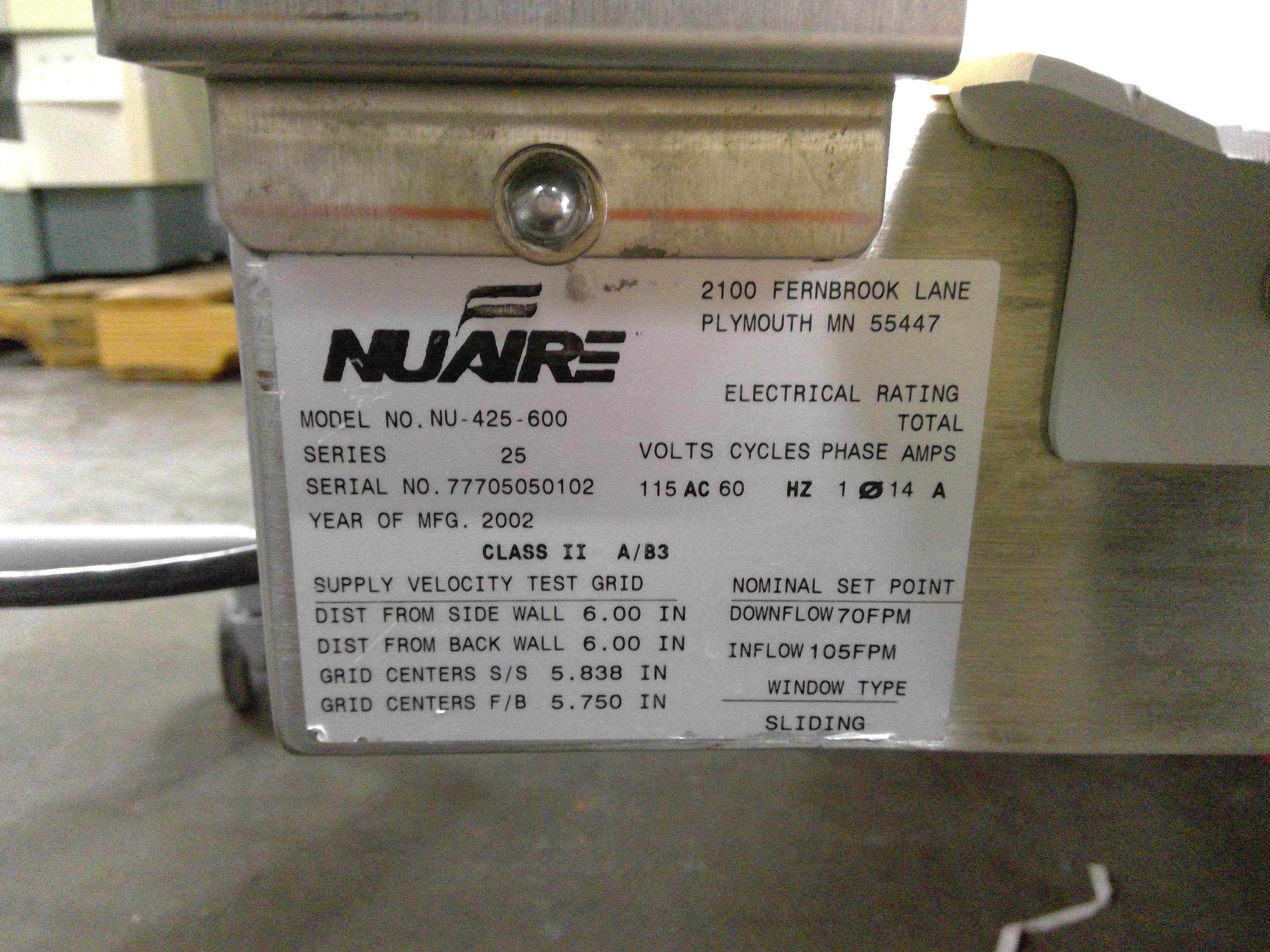 NuAire NU-425-600 Biosafety Cabinet 6ft - Airflow Control, HEPA Filters