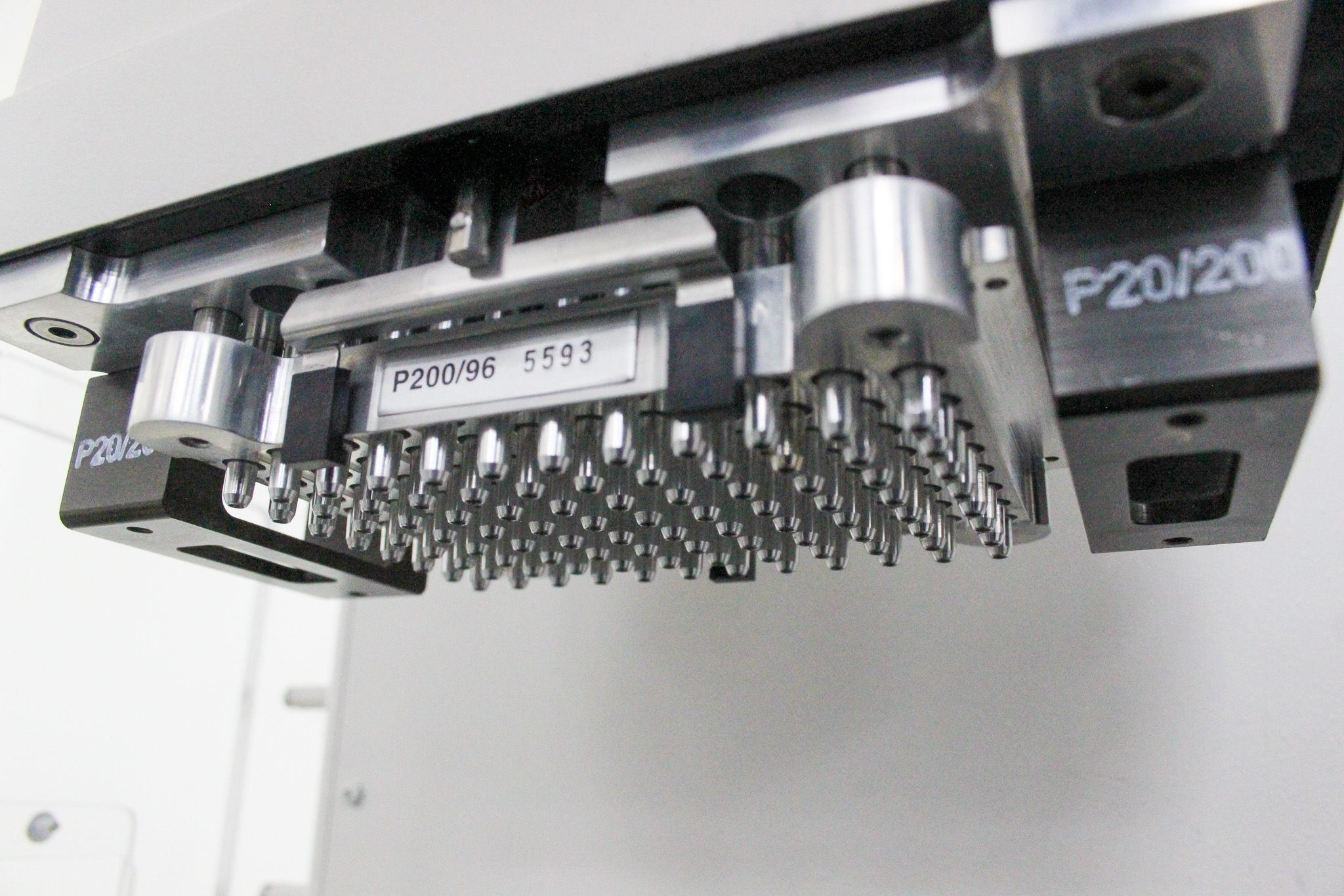 Beckman Coulter Biomek FXP Dual Arm Liquid Handler Automated System