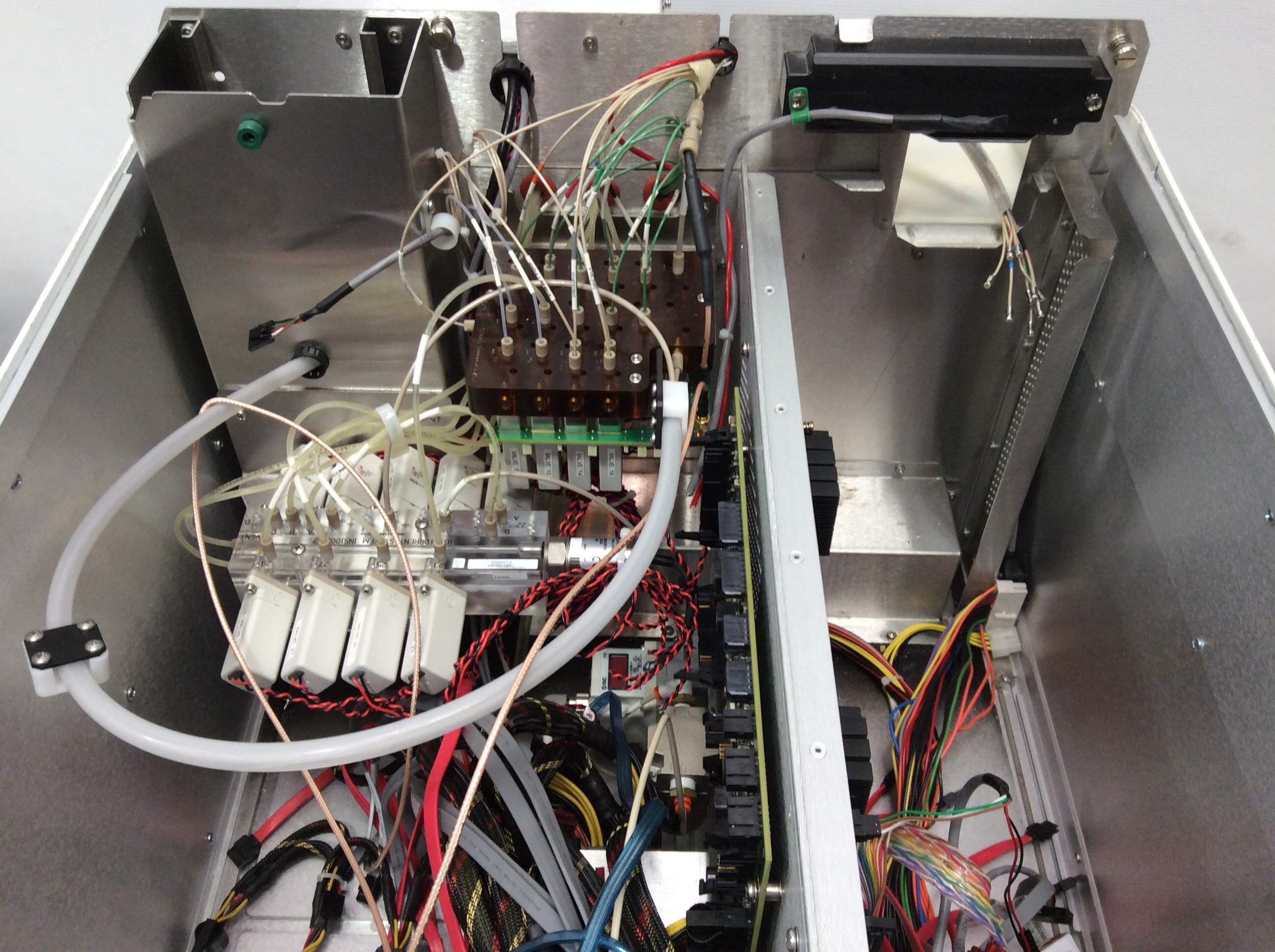 Life Technologies Ion Proton Sequencer Salvage DNA Only Internal Parts AS-IS