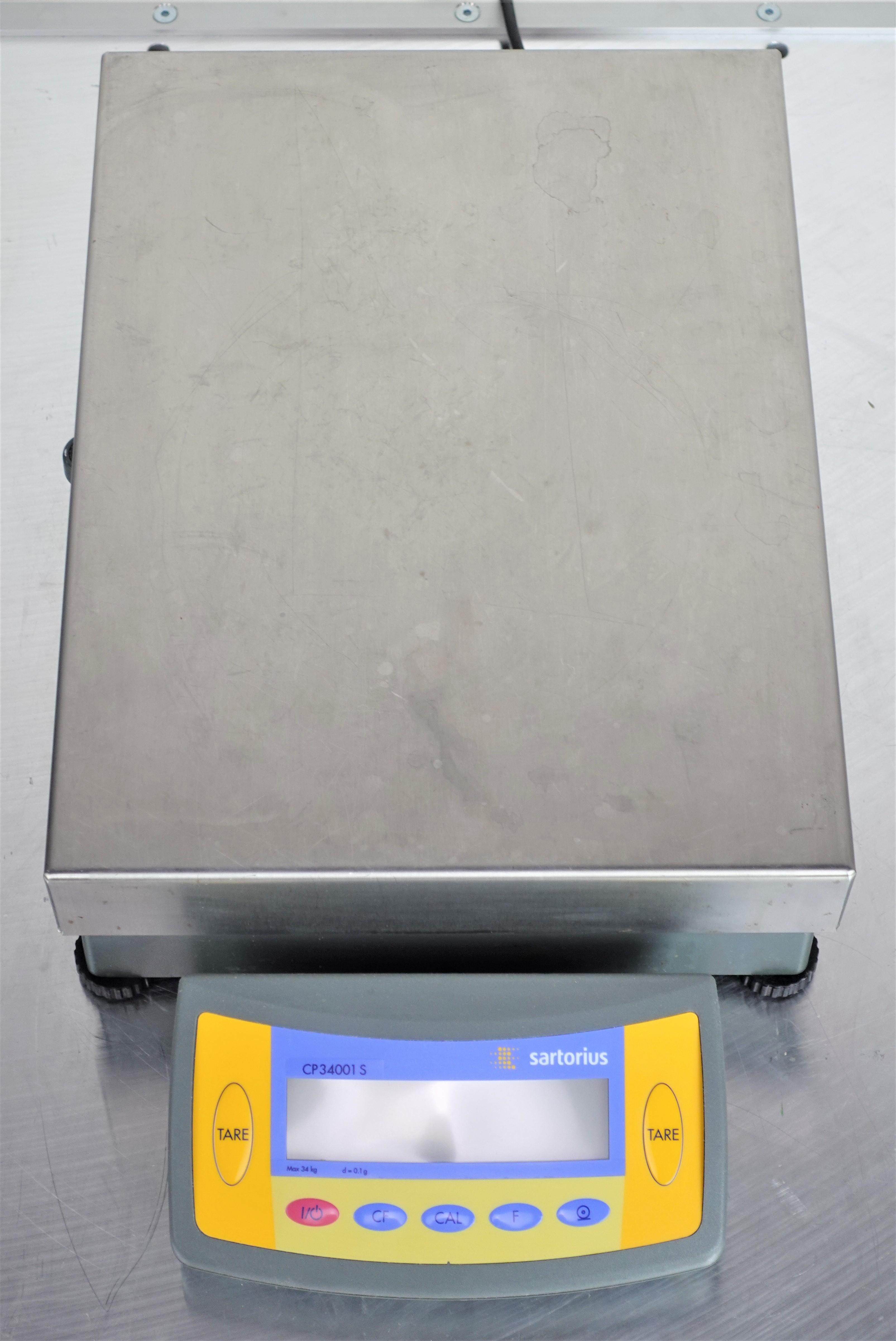 Sartorius CP34001S Lab Bench Scale 34000g Precision Weighing System 230V