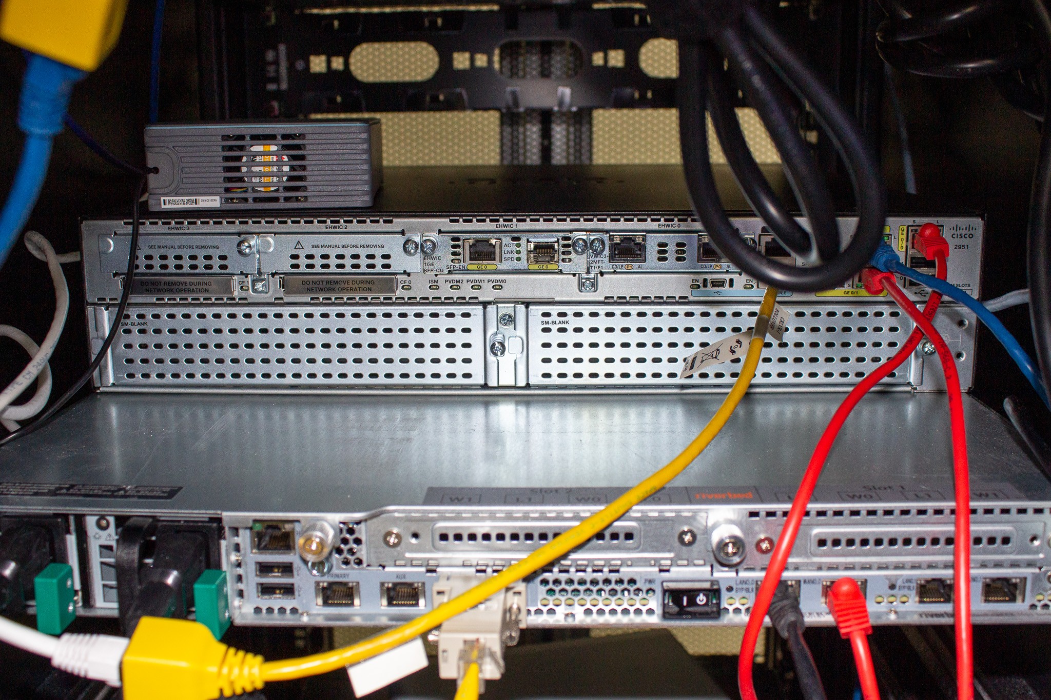 Chatsworth CP3183722 Network Cabinet w/Switches, Routers, Firewalls, 2500lb Load