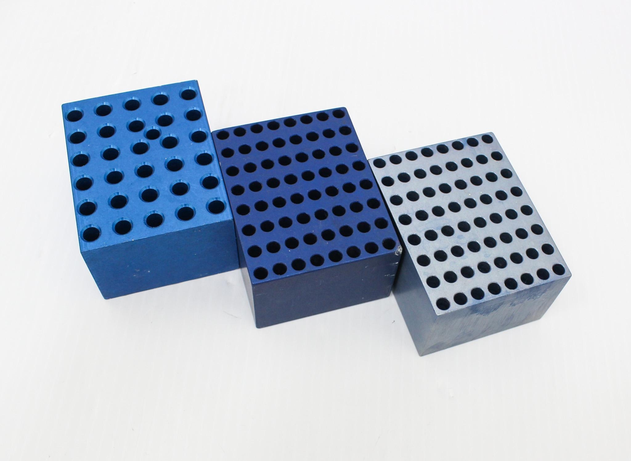 Fisher Blocks 64x1.5ml Dry Bath Incubator 30 Hole Tapered Aluminum Module