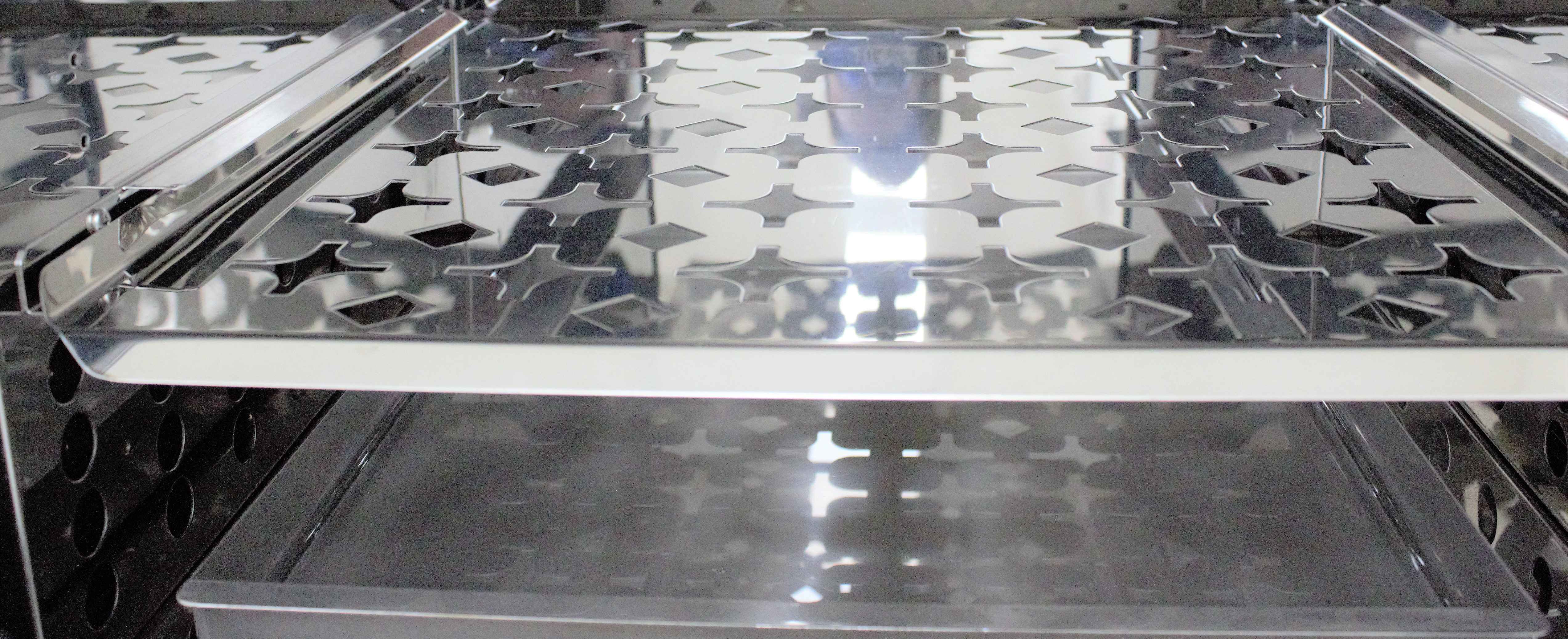 VWR 2450 CO2 Incubator Dual Stack Water Jacket 81cm 120V CO2 Digital Controls