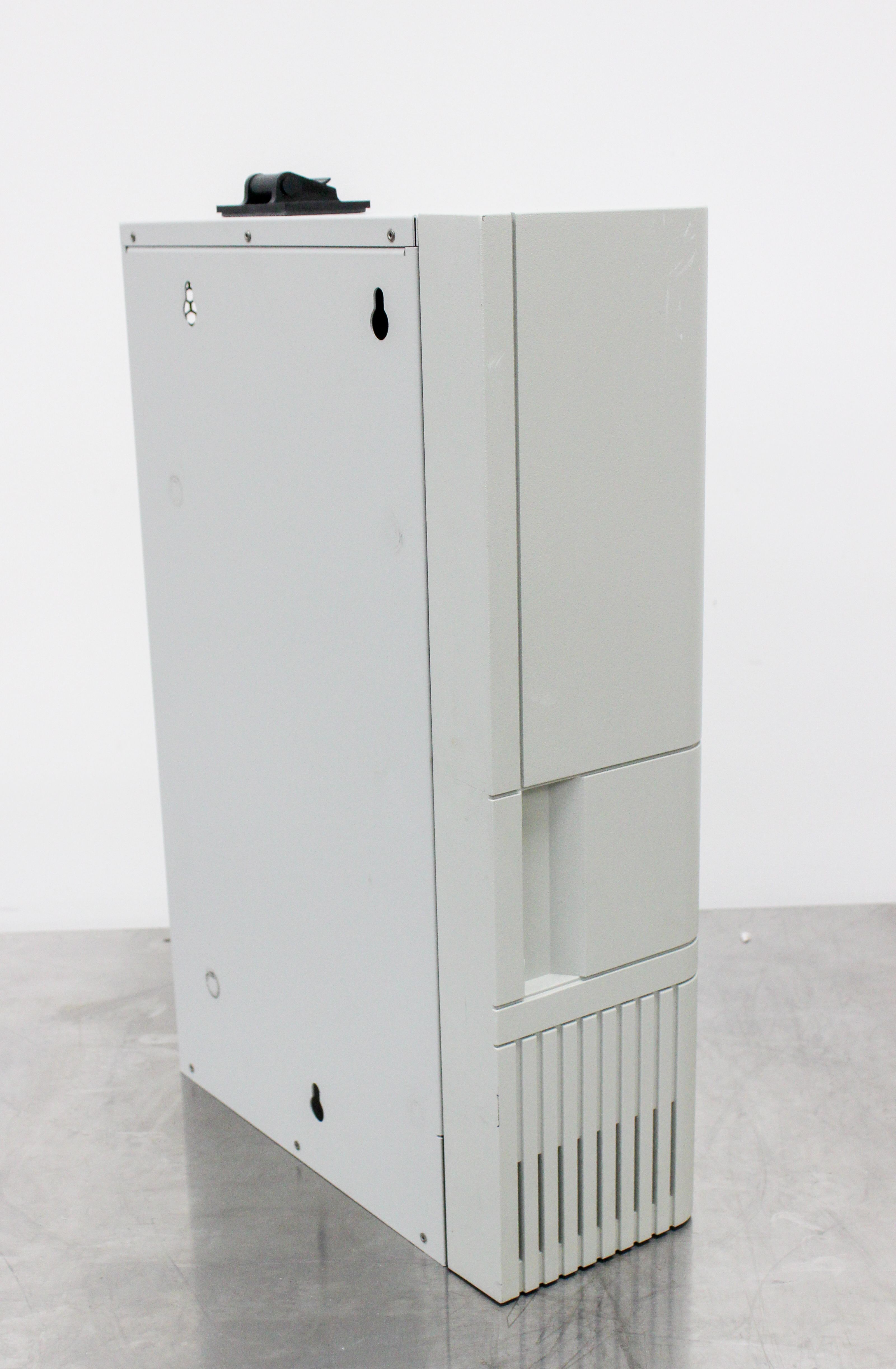 Waters SMH Column Heater Chiller HLPC 3 Valve Options Temp Control Used