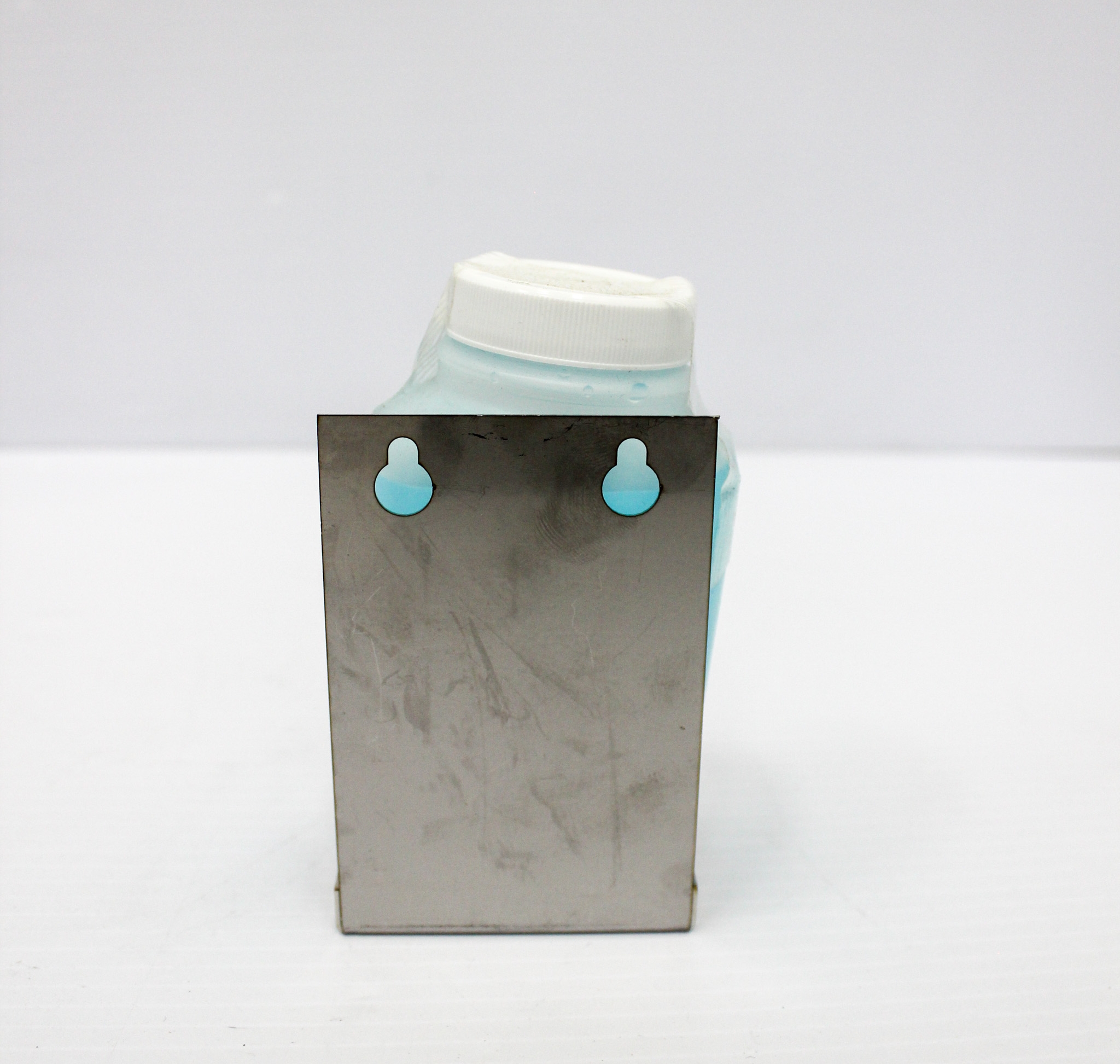 Thermo Refrigerator Solution for Glycerin and Water Mixing, Wall Shelf Included