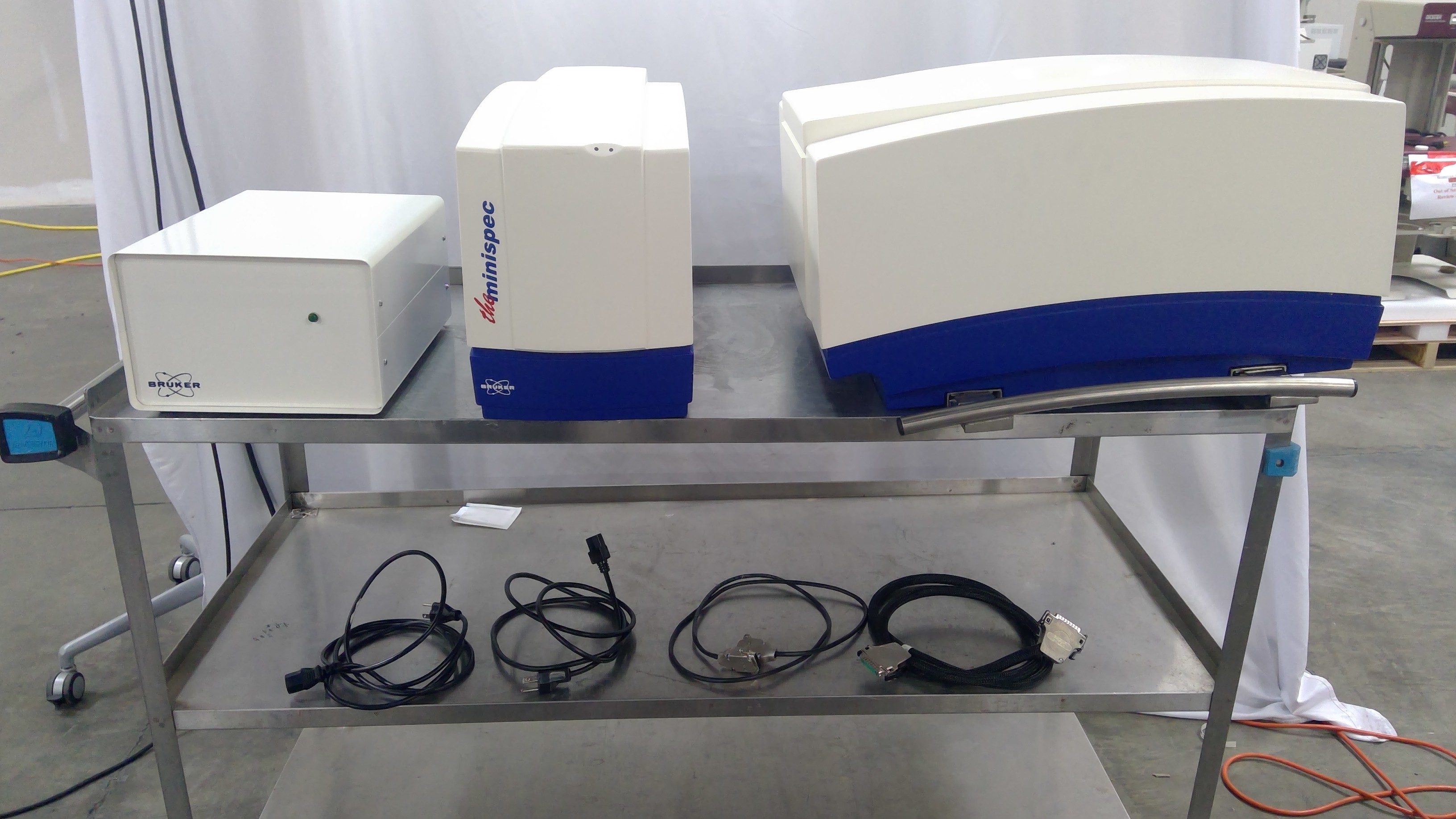 Bruker MQ10 NMR Analyzer with Power Cord - Used, Cosmetic Wear