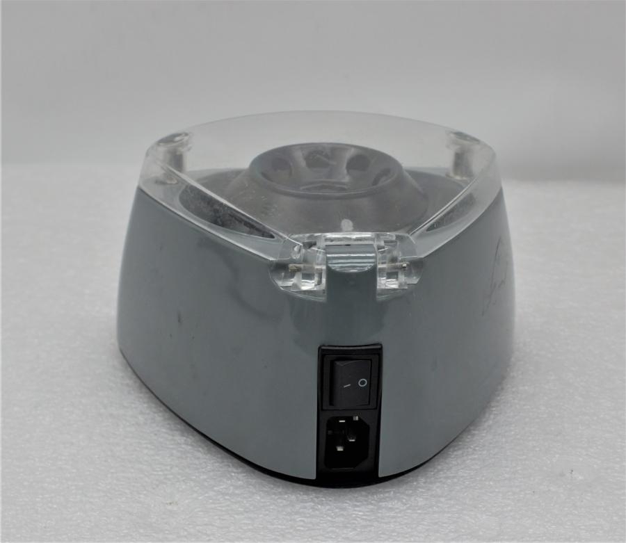 VWR Mini Centrifuge Microcentrifuge 6x1.5/2.0ml Max Speed 6000RPM 120V